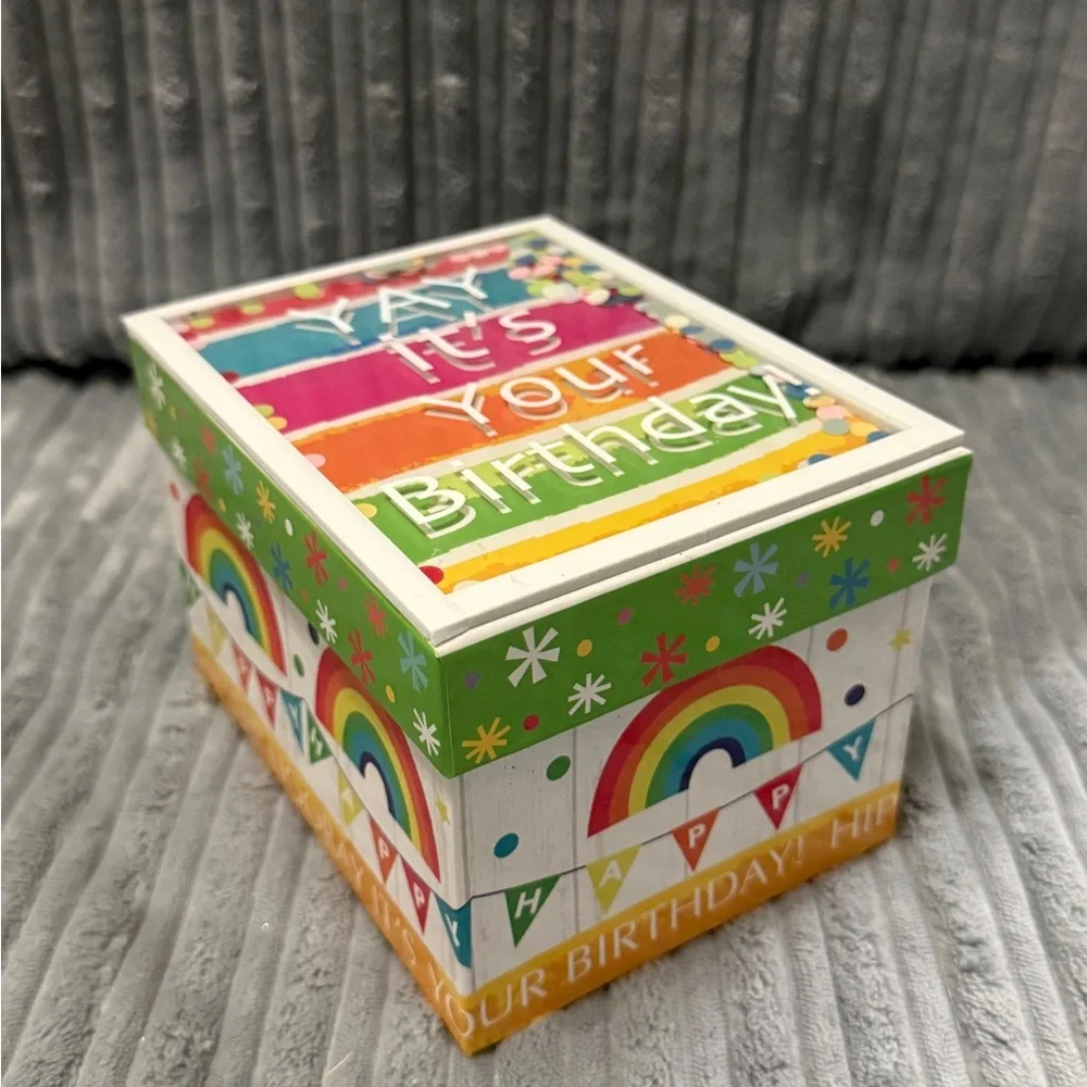 2 Gift Boxes